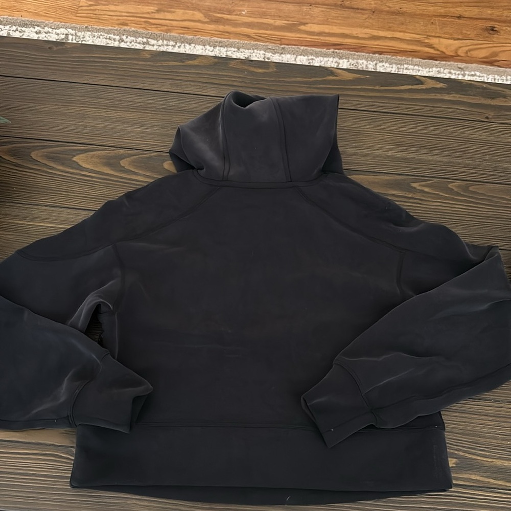Lululemon Cropped Hoodie Size 2 - Picture 5 of 6